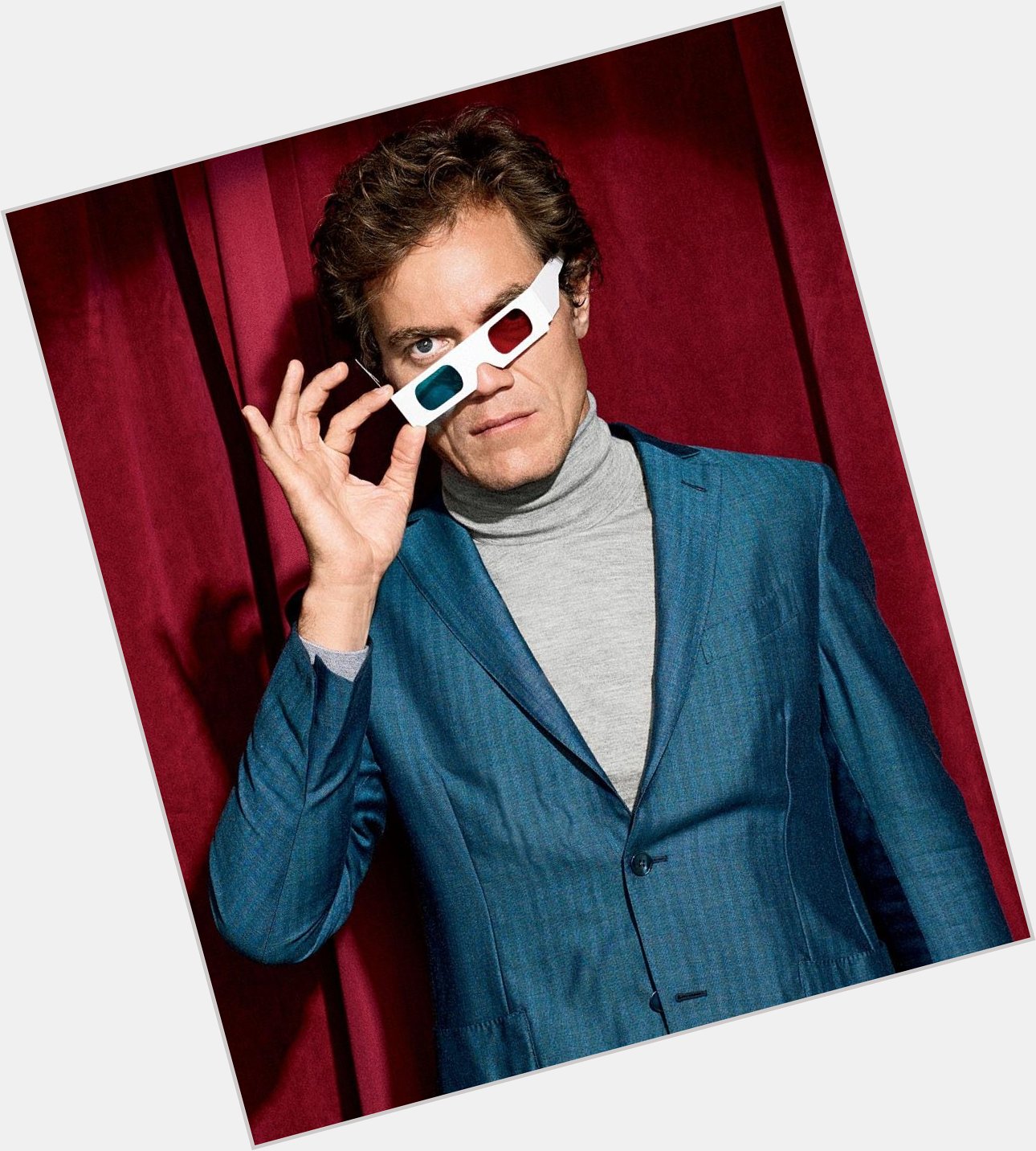 Happy birthday to michael shannon my favorite actor of all time 