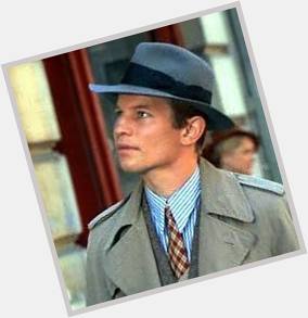 Happy birthday to Michael York, who turns 80 today. 