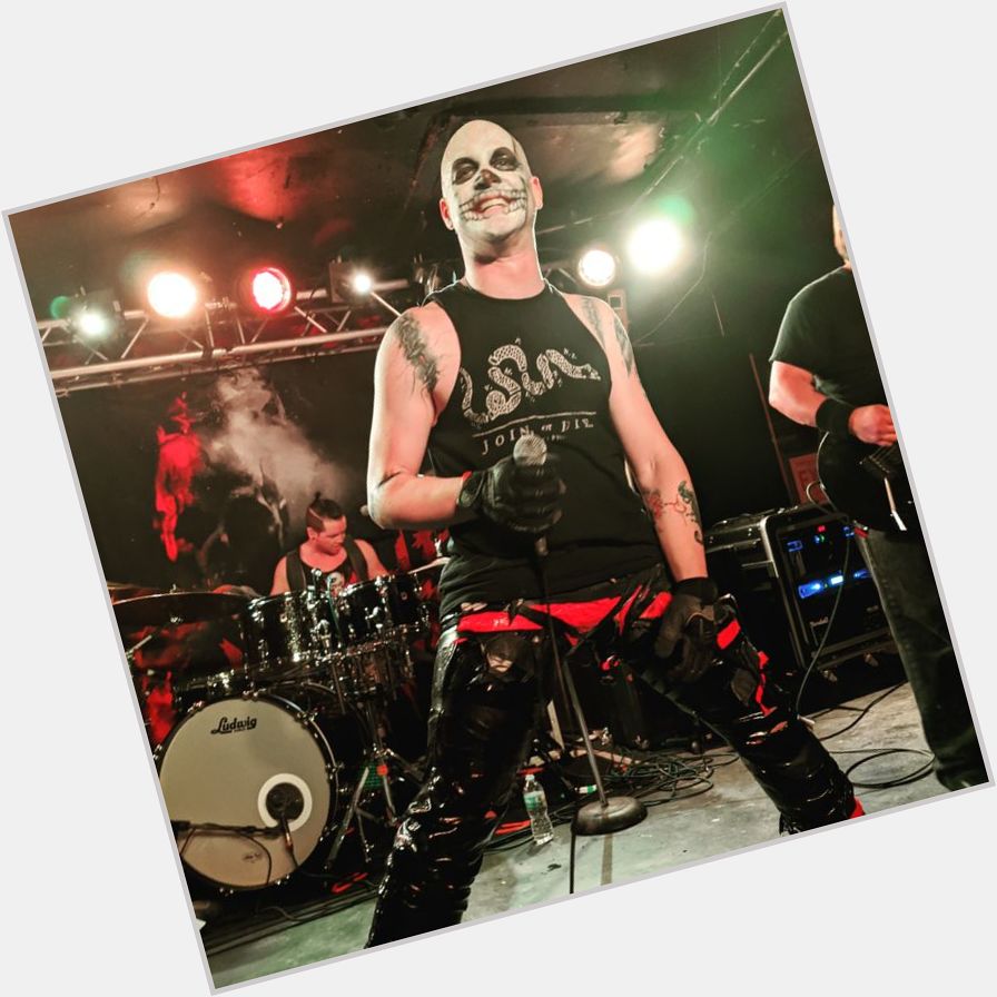 Feliz Cumple Michale Graves! Happy Birthday Michale Graves!    