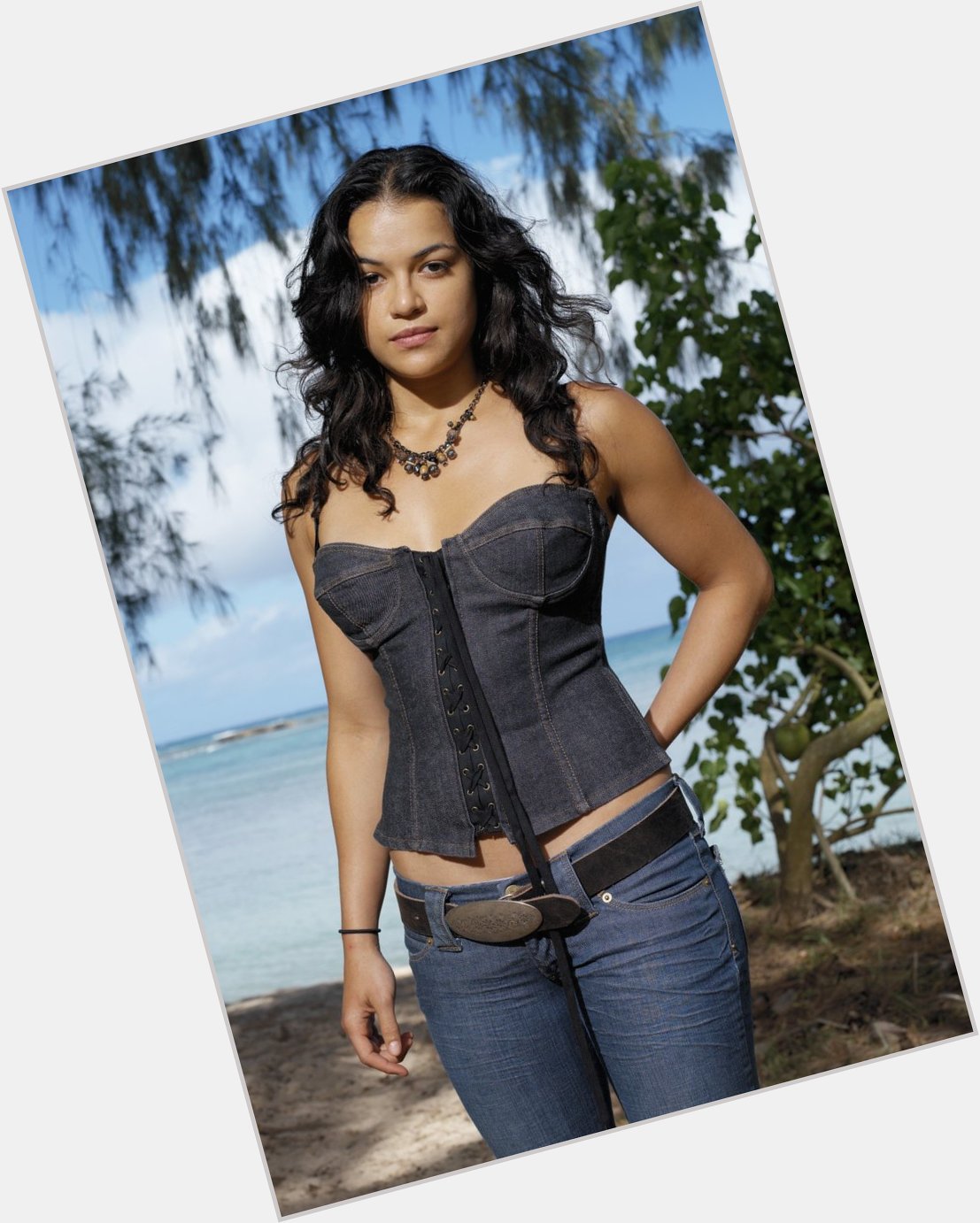 Wishing a happy birthday to Michelle Rodriguez who played Ana Lucia on 