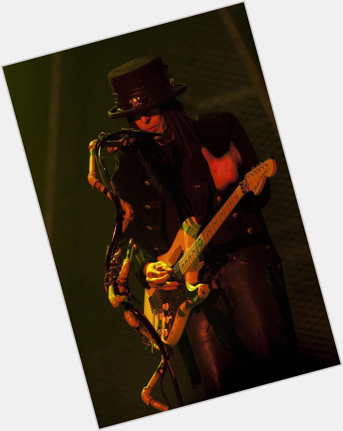 A very happy birthday to Mick Mars! Here he is rocking The Garden in March of 2009! 