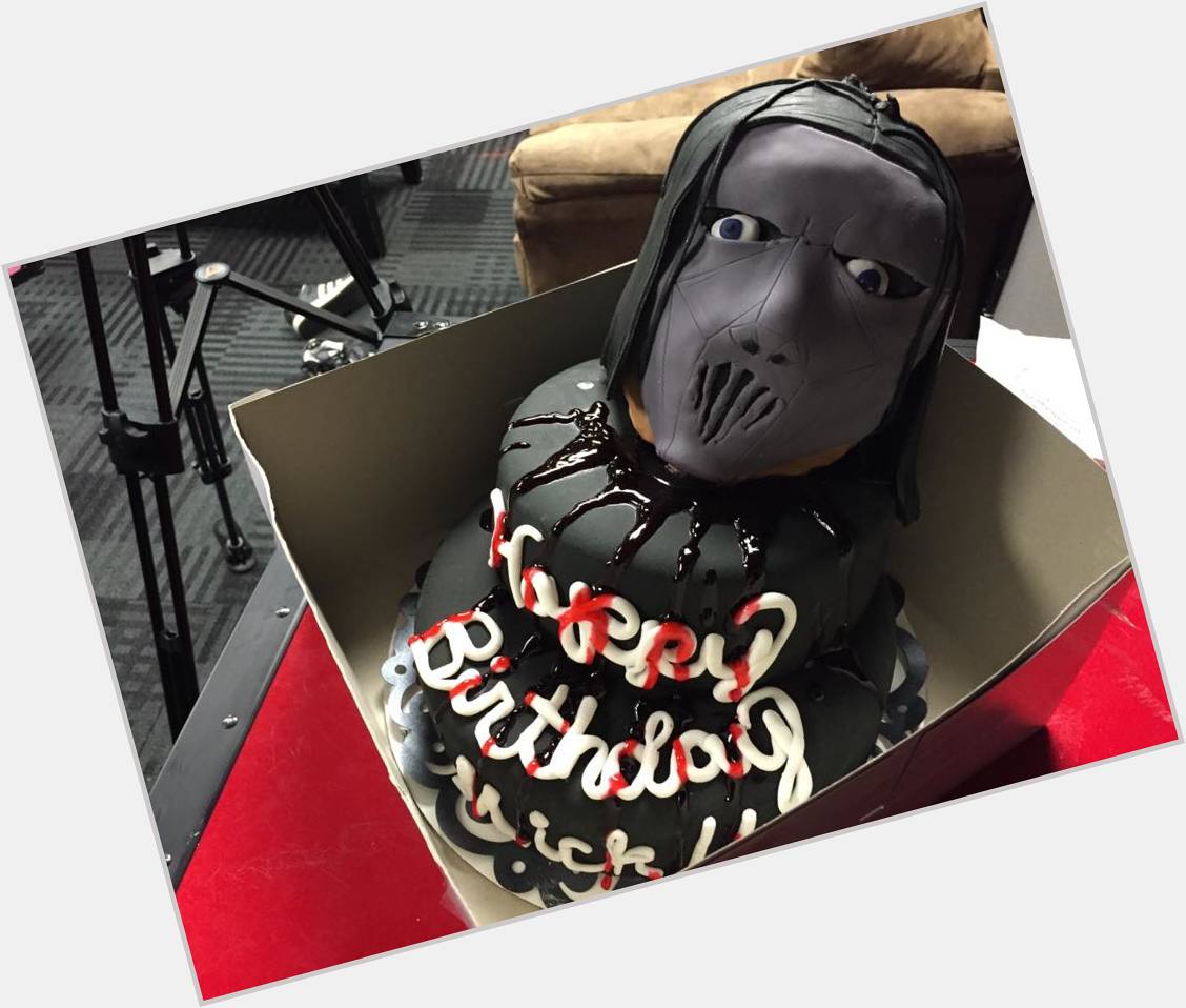 Happy Birthday to Mick Thomson of who will be enjoying this monstrosity of a cake today: 