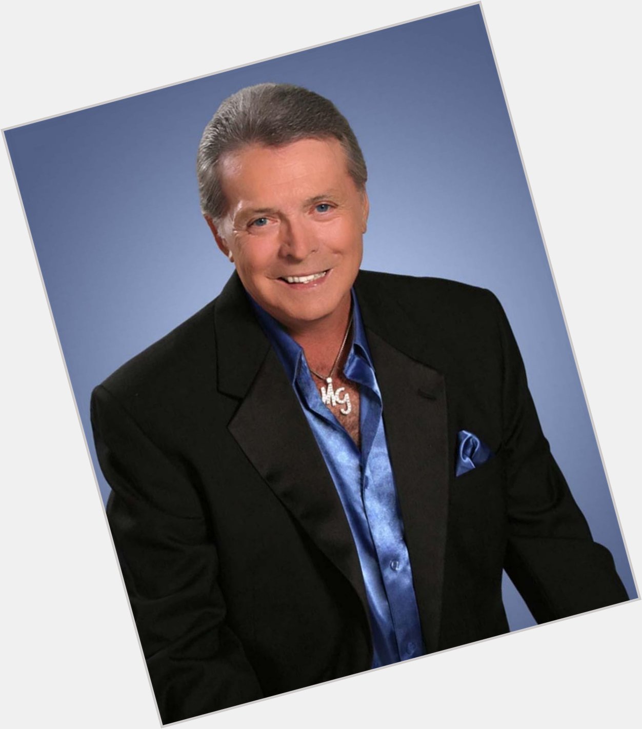 Happy Birthday Mickey Gilley (b. 3-9-36) \Don\t The Girls All Get Prettier At Closing Time\  