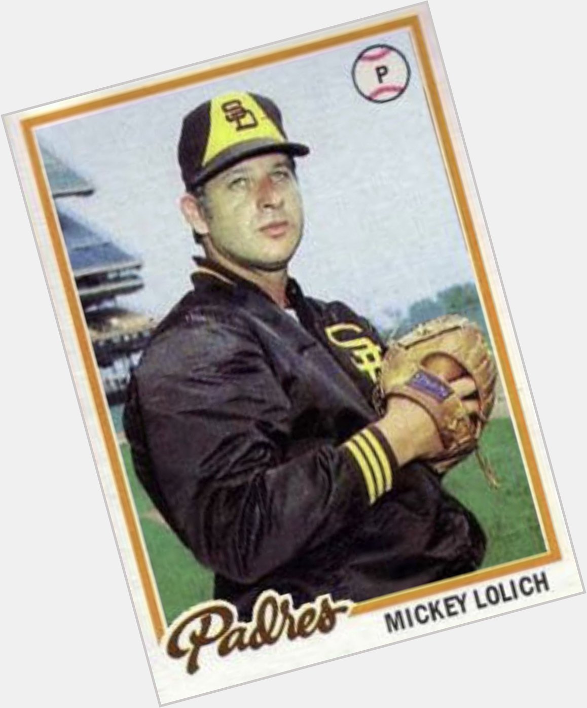 A Happy Birthday to former Pitcher Mickey Lolich 