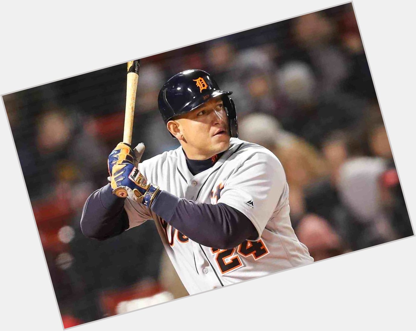 Happy 37th bday Miguel Cabrera, who is 185 hits shy of 3000 and 23 home runs shy of 500. 