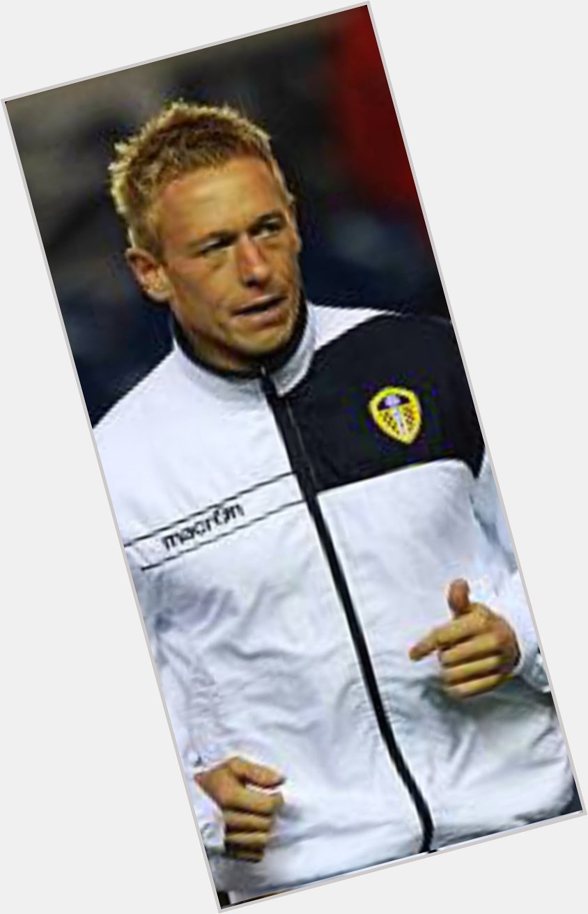 Happy 41st birthday 
Mikael Forssell 
17 appearances for Leeds 

 