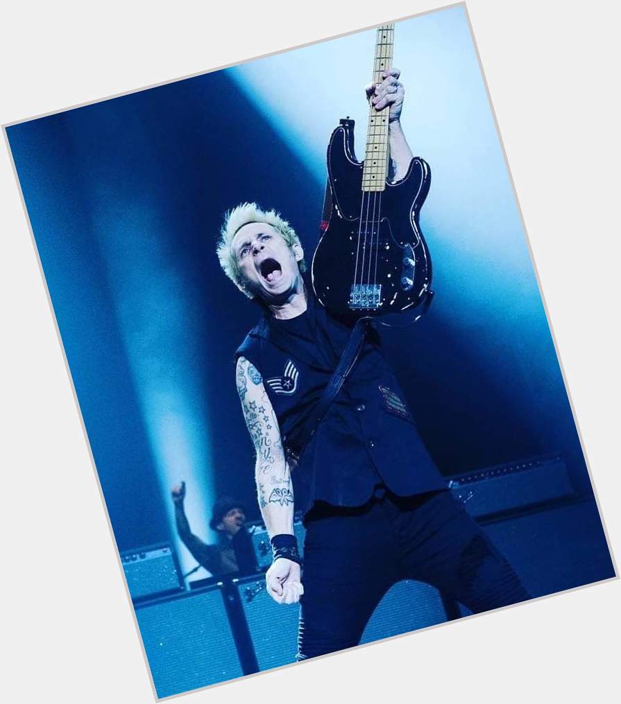 Happy Birthday!!! Mike Dirnt, bajista de Green Day 