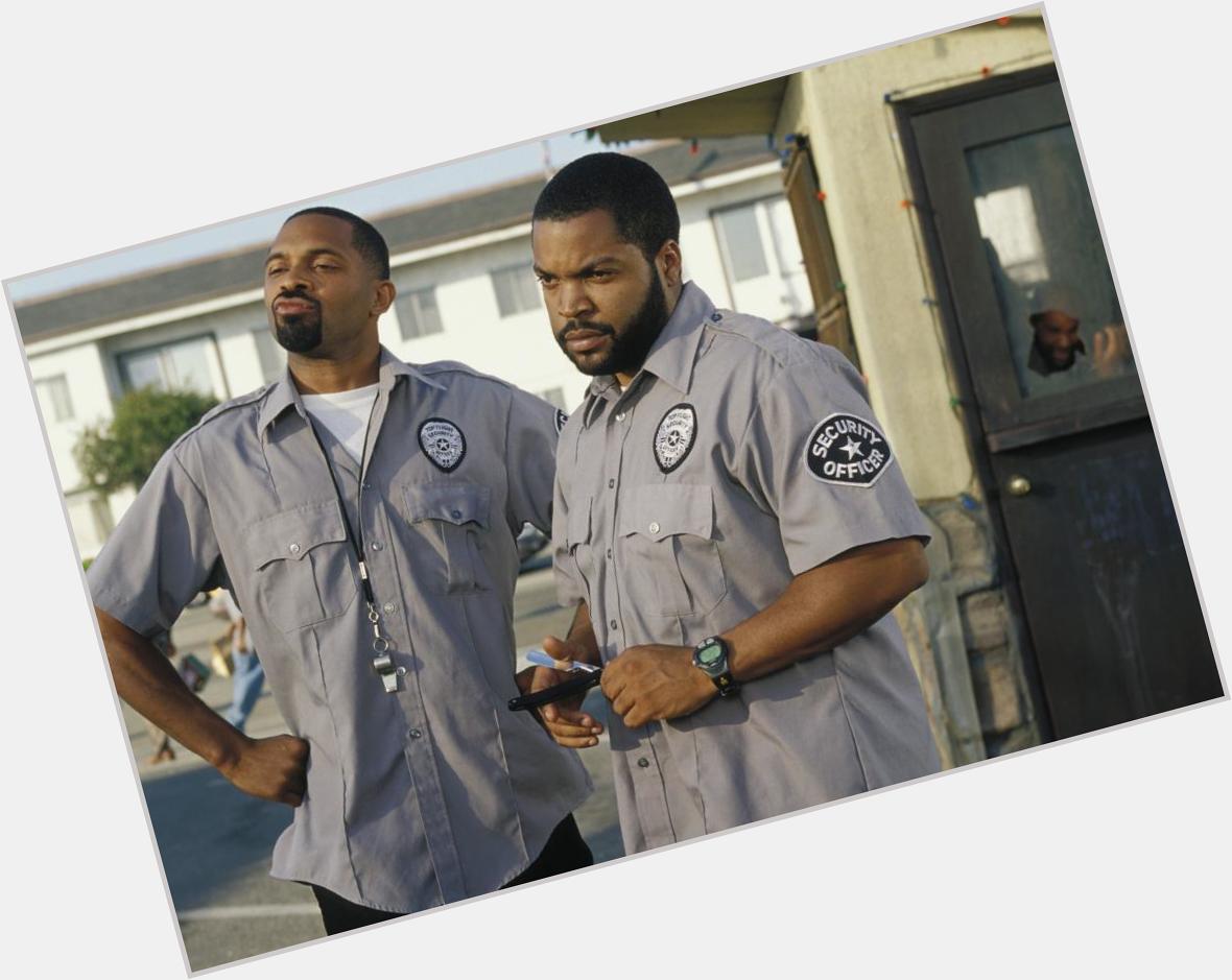 Happy Birthday to Mike Epps(left) who turns 47 today! 