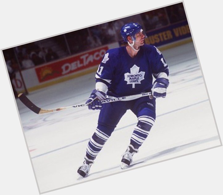 Remessage to wish former Leaf and 700-goal scorer Mike Gartner a Happy Birthday today.  