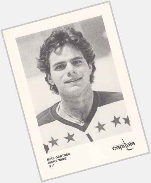 Happy 62nd birthday to Hall of Famer and member of the 700 goals club, Mike Gartner!   