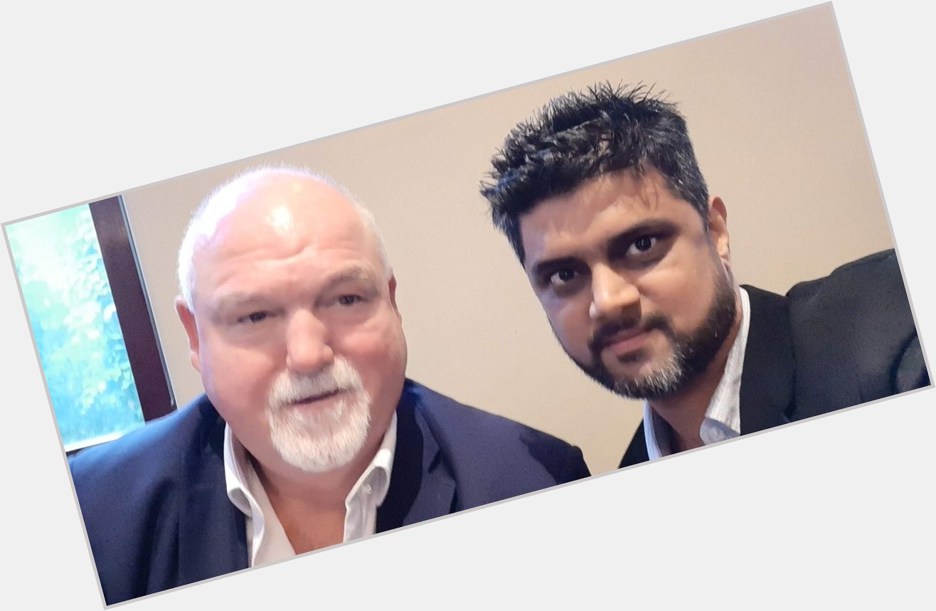 Happy Birthday to former Captain Mike Gatting 