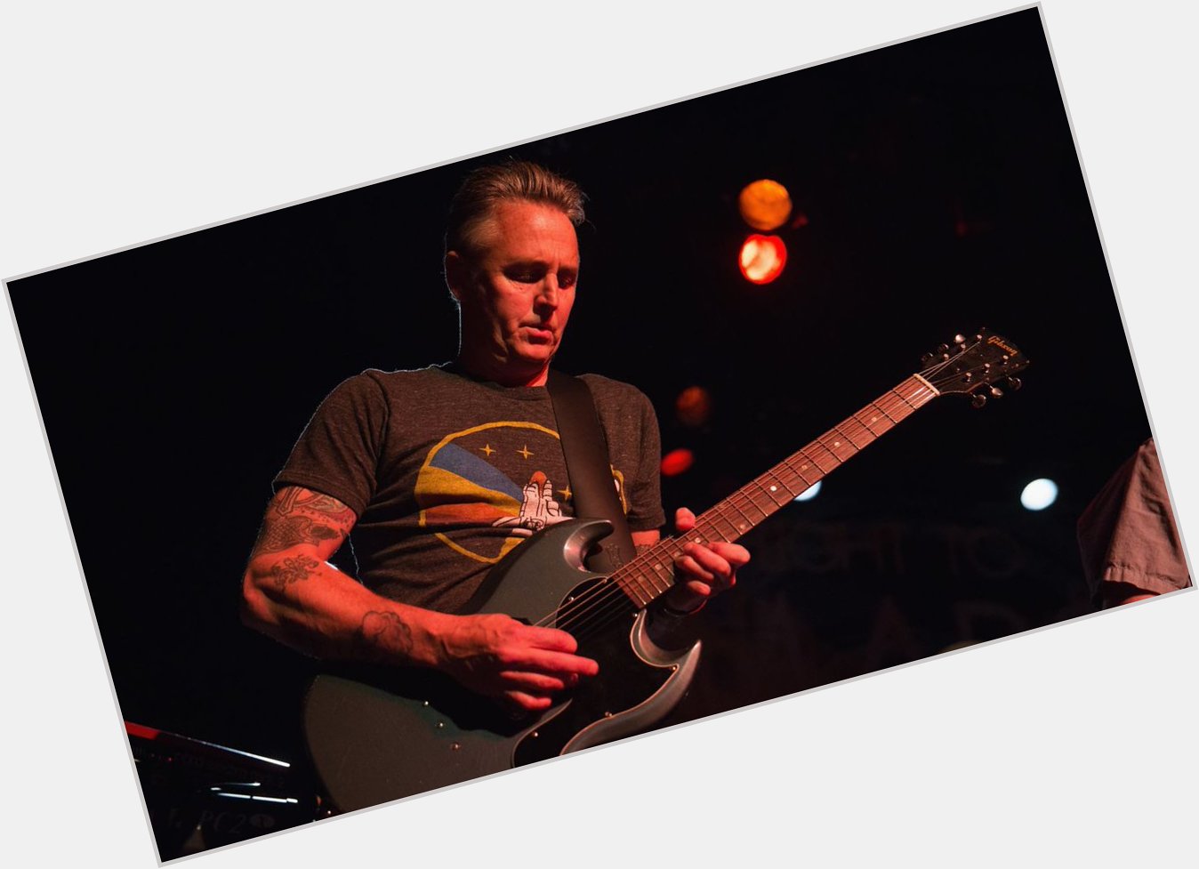 Happy birthday to Pearl Jam guitarist Mike McCready! 