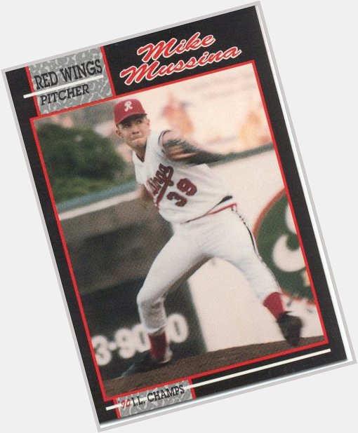 Happy 50th birthday to former pitcher Mike Mussina. 