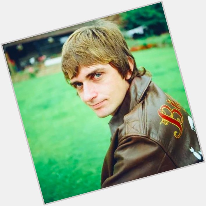 Happy birthday to Mike Oldfield 
(May 15, 1953). 