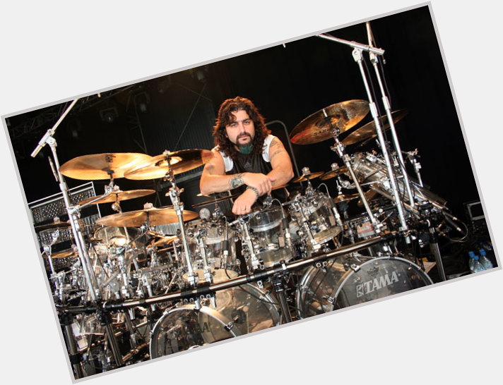 Happy Birthday to Dream Theater co-founder and former drummer Mike Portnoy. He turns 54 today. 