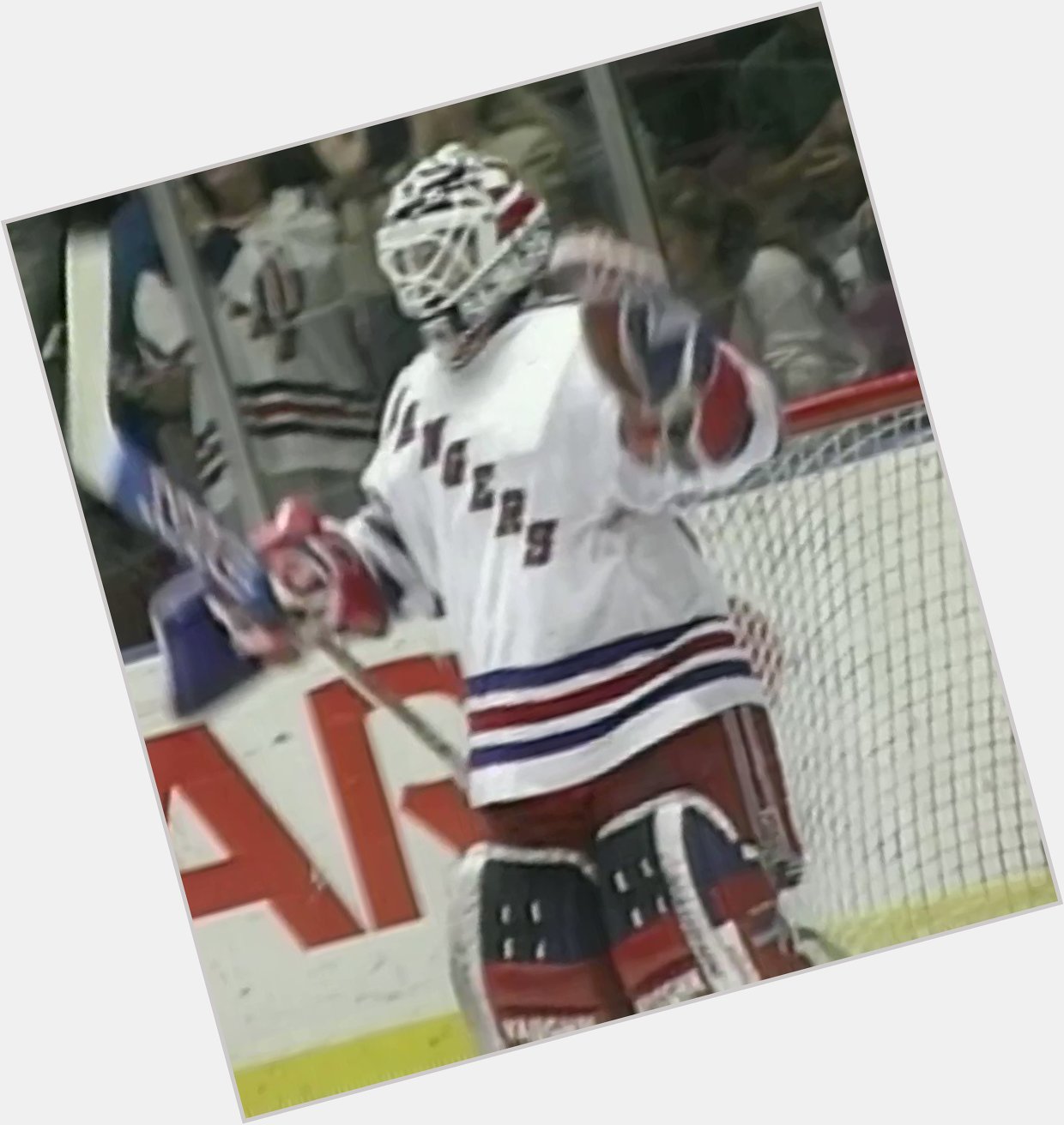 Wishing a Happy Birthday to the legend himself, Mike Richter! 