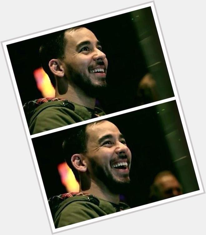Mike shinoda!¡ happy birthday my man, you\ve brought a lot of good things into the music world, thank you   