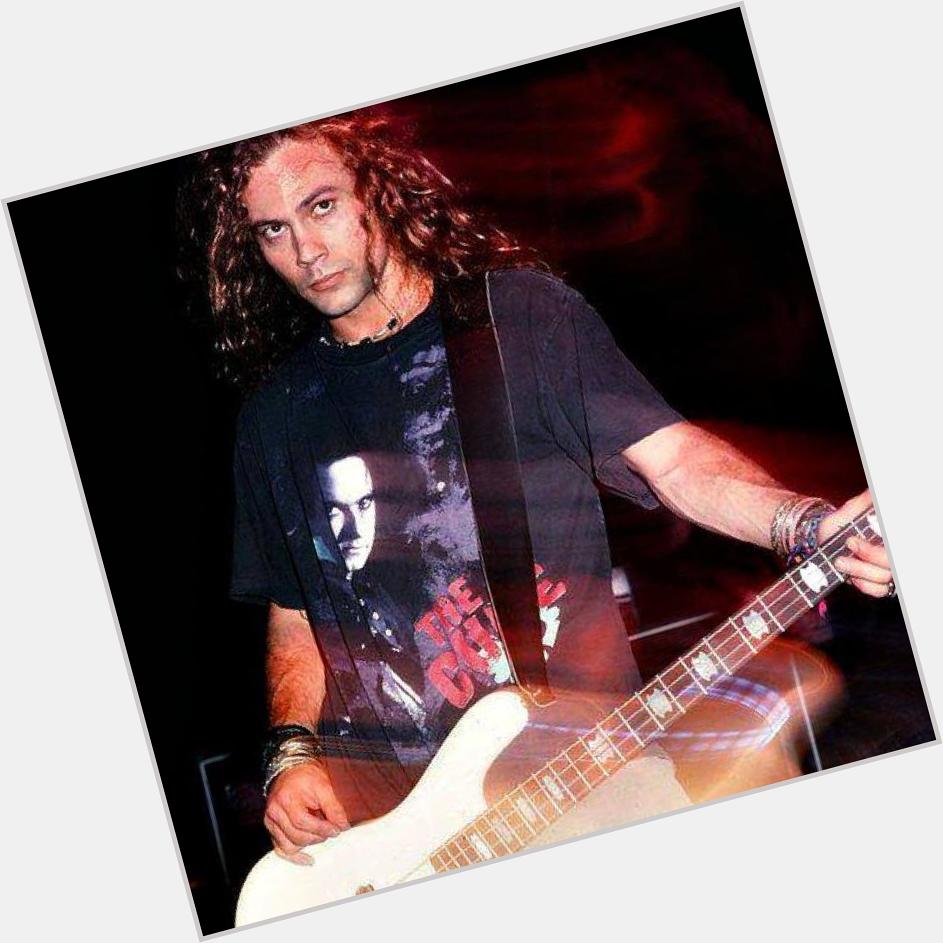 Happy 55th birthday to Mike Starr! 