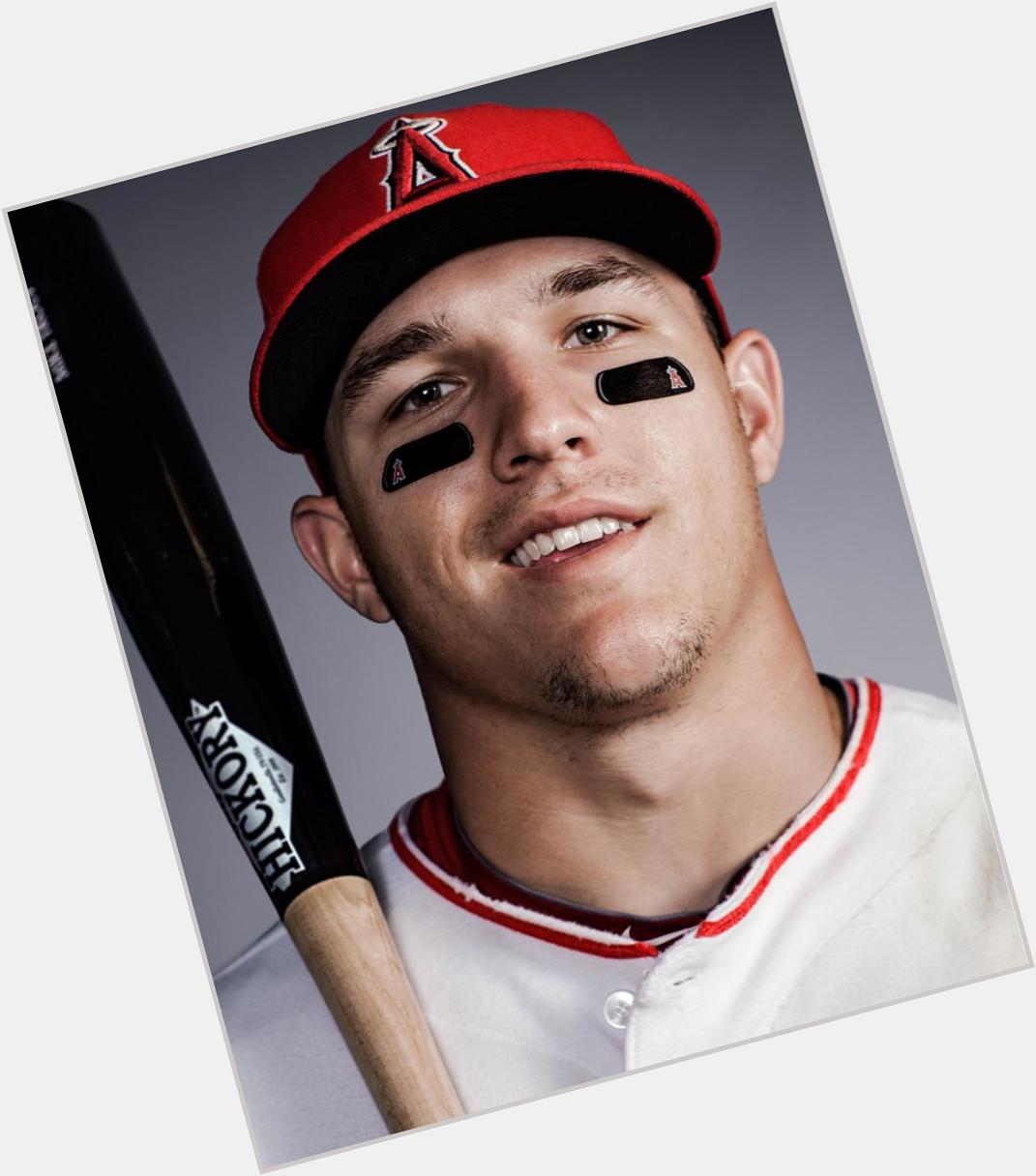 HAPPY BIRTHDAY MIKE TROUT!!! 