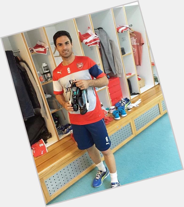  hey Mikel Arteta.. Happy birthday. Am sorry for late to mention you huhuhu 
