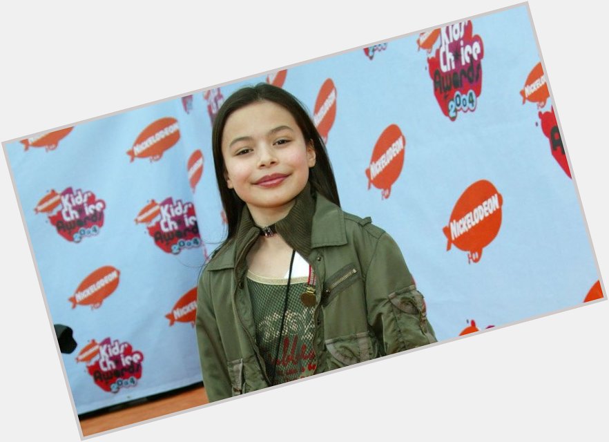 Happy birthday to the talented Miranda Cosgrove, who turns 29 today. 