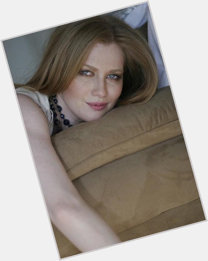 Happy Birthday Mireille Enos ! beyond talented & amazing, thanks for bringing Sarah Linden to life in <3 