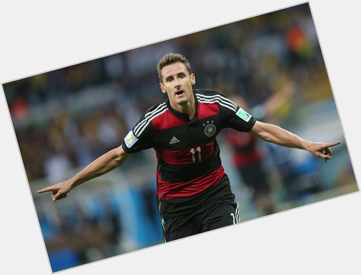 Happy Birthday to Miroslav Klose. One of the most under rated strikers to ever play the game. 