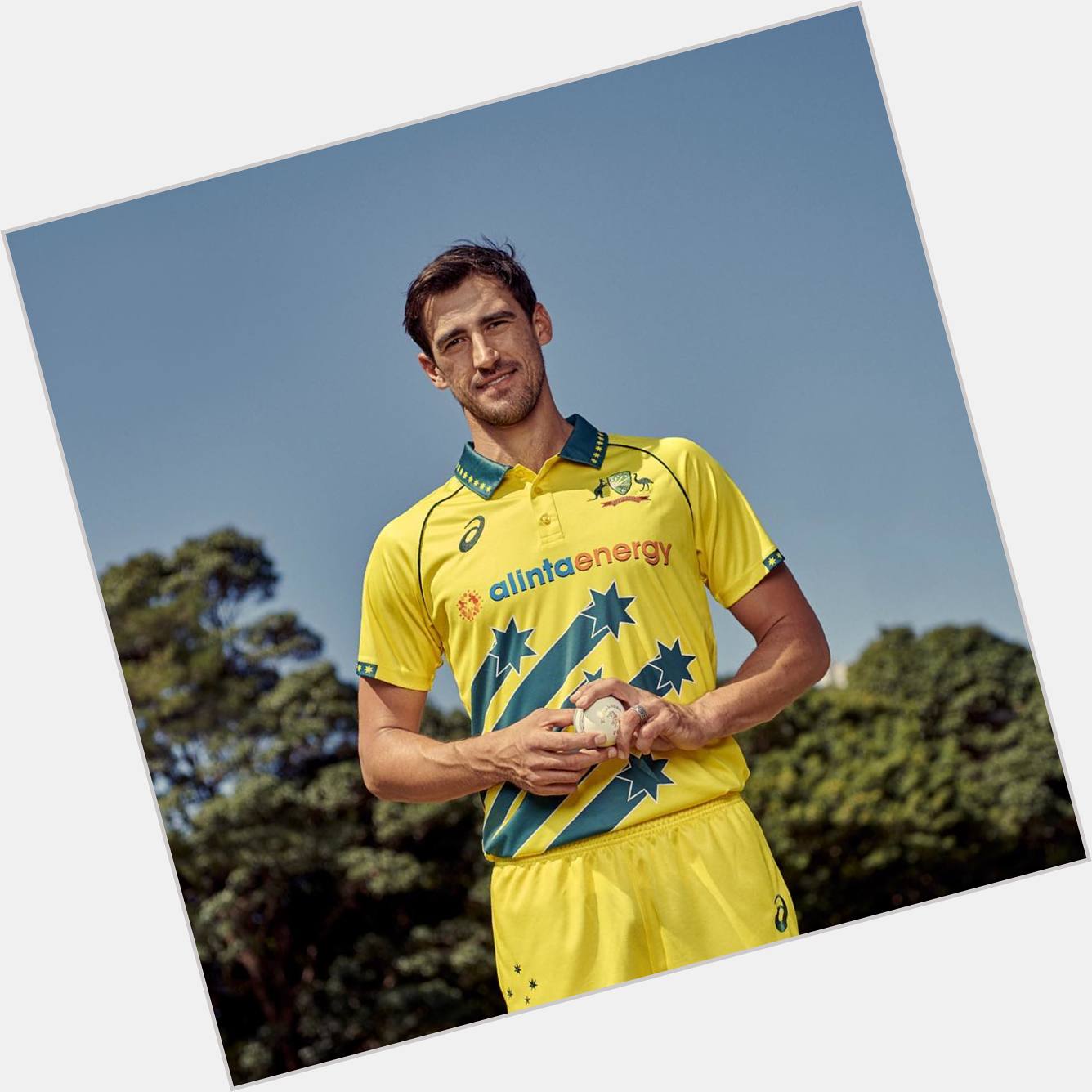 Happy Birthday To One Of The Best Bowler of This Decade and My Favourite Mitchell Starc 