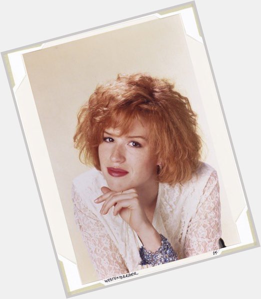 Happy birthday to one of my favourite actress from the 80s, Molly Ringwald!!! 