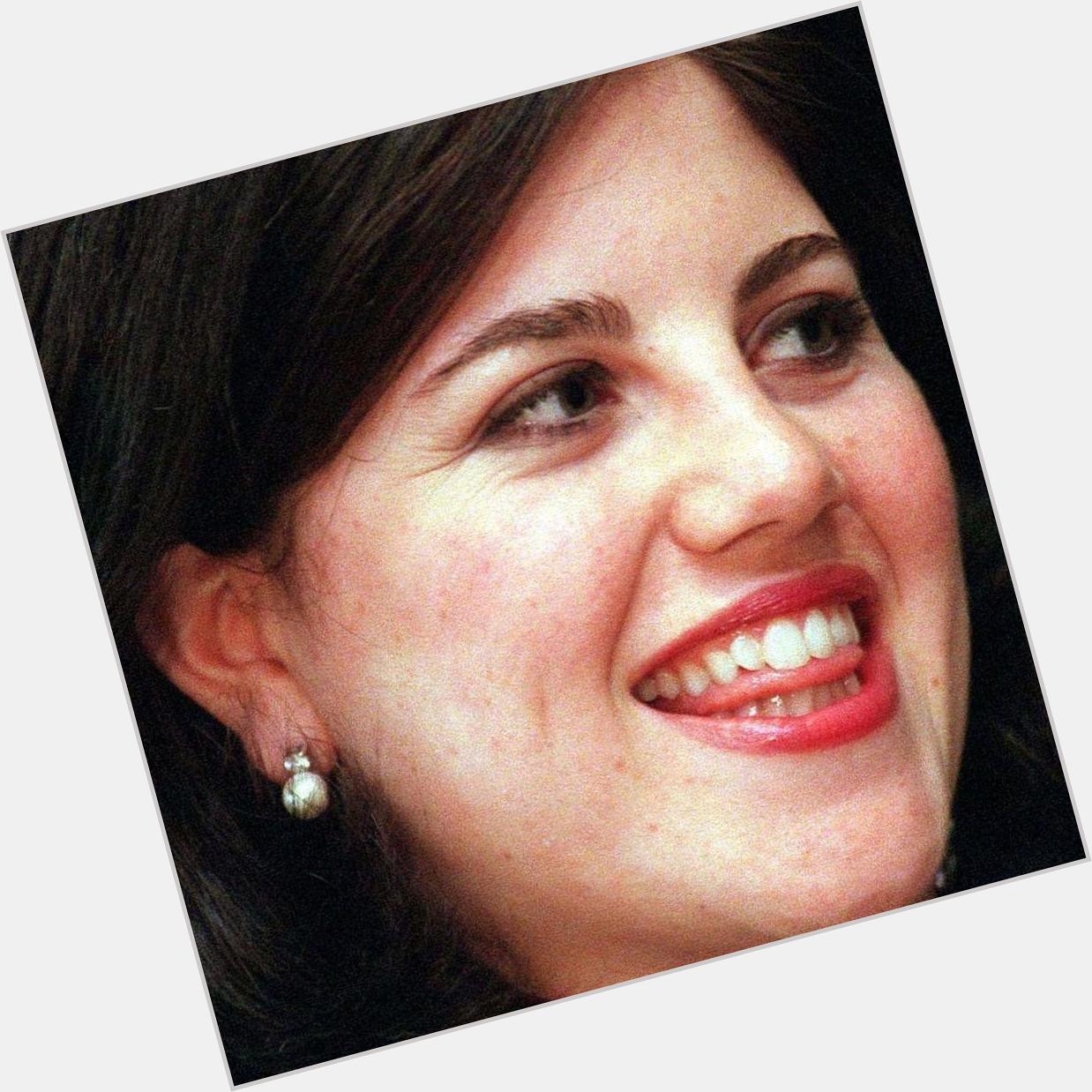 Happy birthday Monica Lewinsky government hoe all y\all hoes want to be like her 
