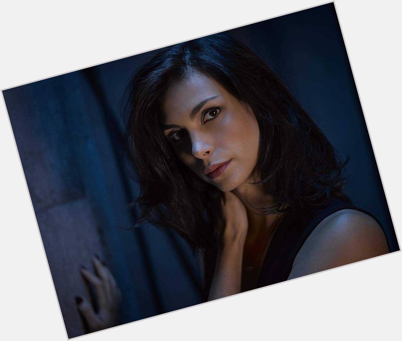 Happy 40th birthday to Morena Baccarin ( star of FIREFLY, GOTHAM, DEADPOOL, V, STARGATE SG-1 and more! 