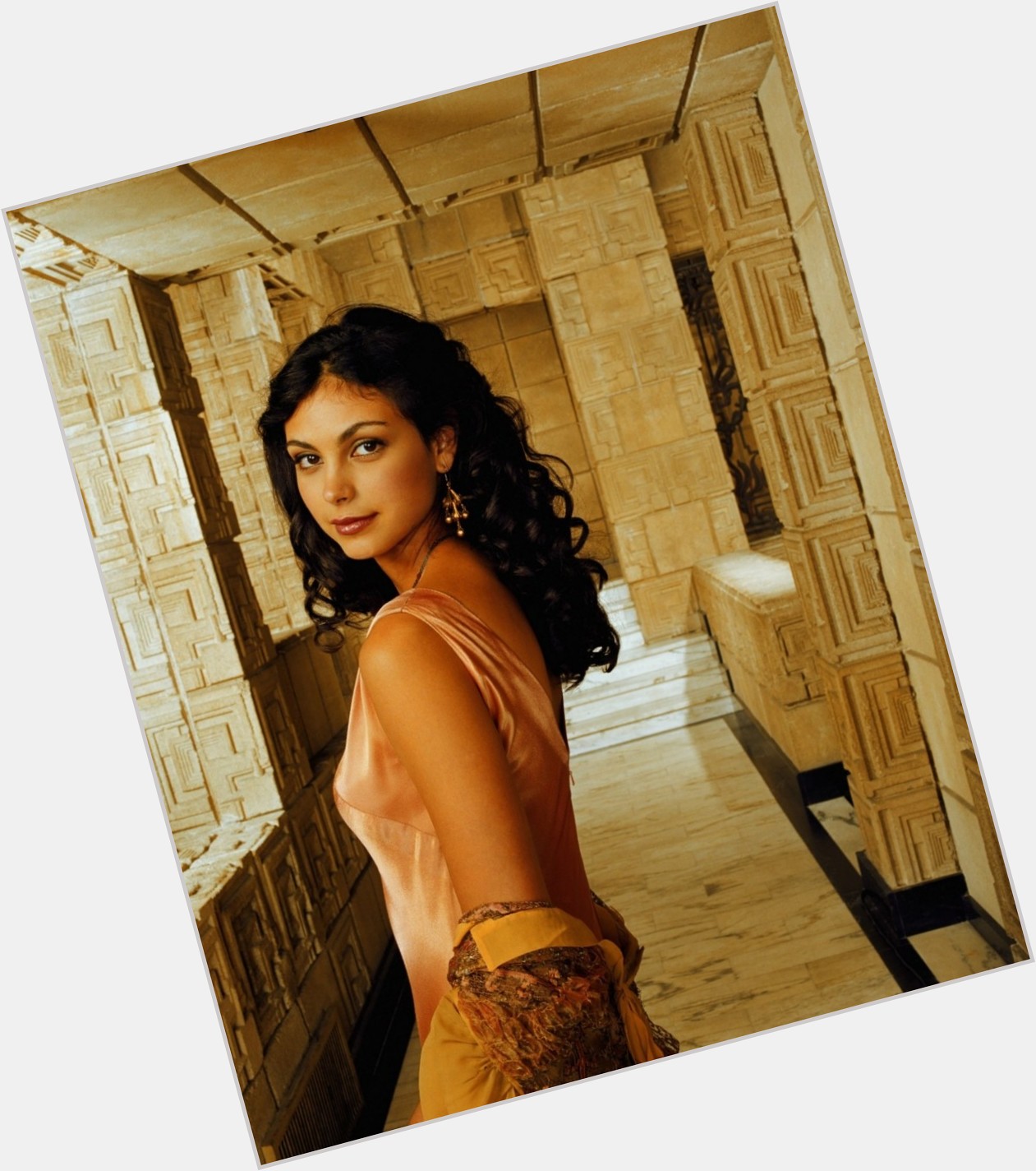 Happy 41st Birthday to gorgeous Morena Baccarin 