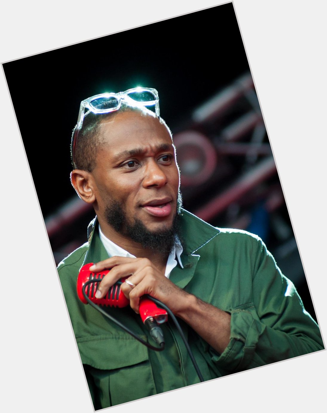 Happy Birthday to Mos Def, who turns 41 today! 