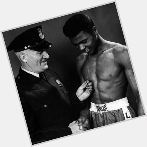 Happy birthday, Champ\  Muhammad Ali (17 janvier 1942 - 3 juin 2016) 