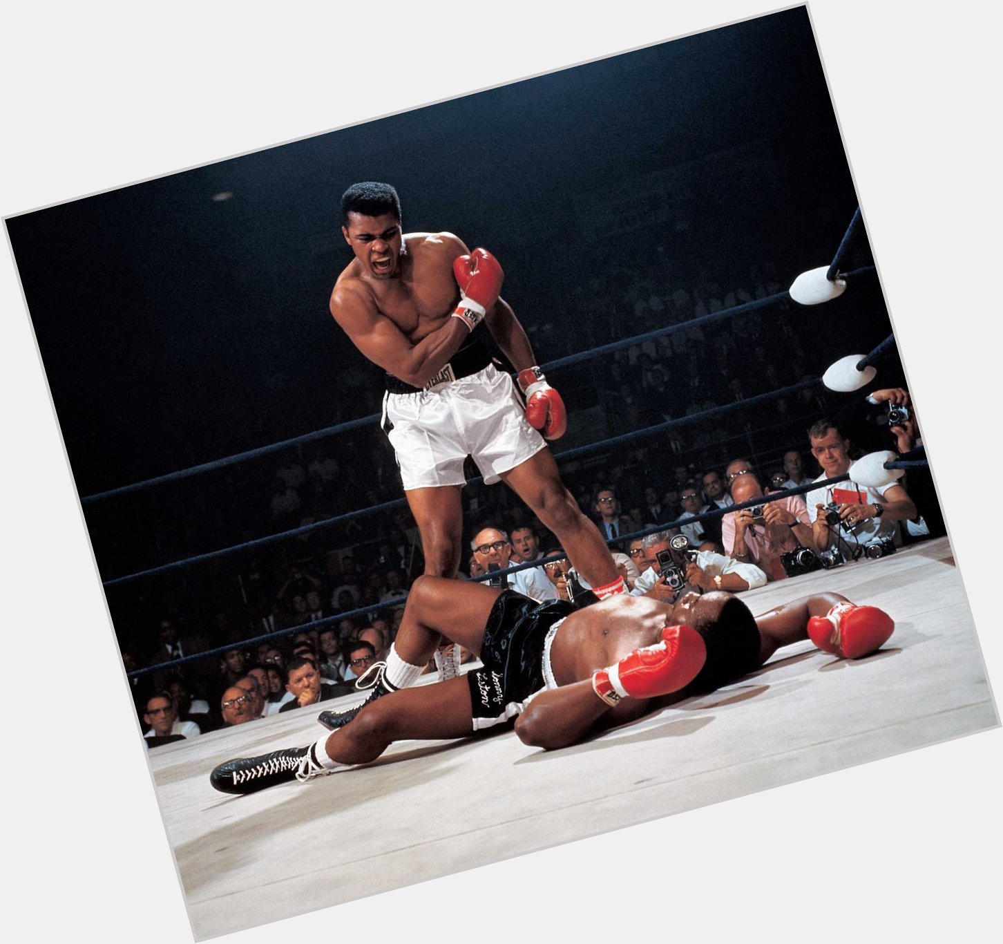 Happy birthday to the late, great Muhammad Ali 