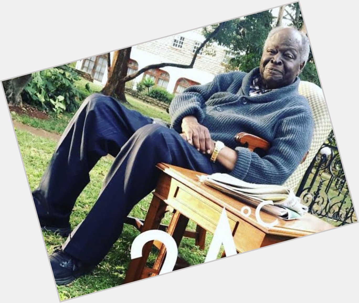 Happy 90th birthday H.E Mzee Mwai Kibaki, Kenya was at a better place, economically, with you at the helm. 