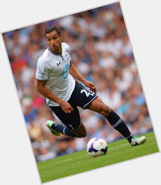 A very happy birthday to Nacer Chadli who turns 26 today, have a great day  