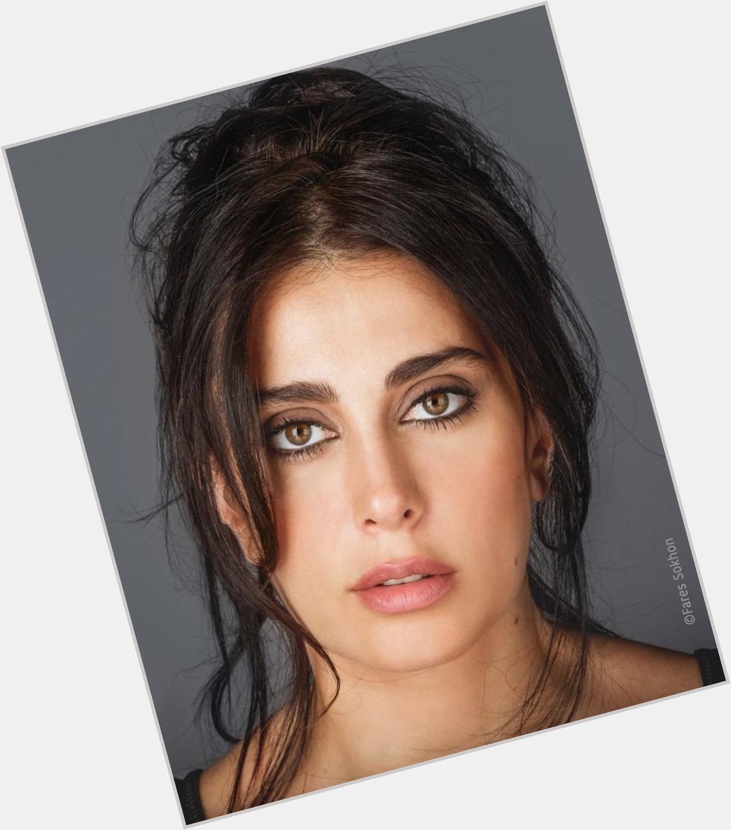 Le 18 Février 1974 naît Nadine Labaki la talentueuse réalisatrice de Caramel. Happy birthday to you Nadine. 