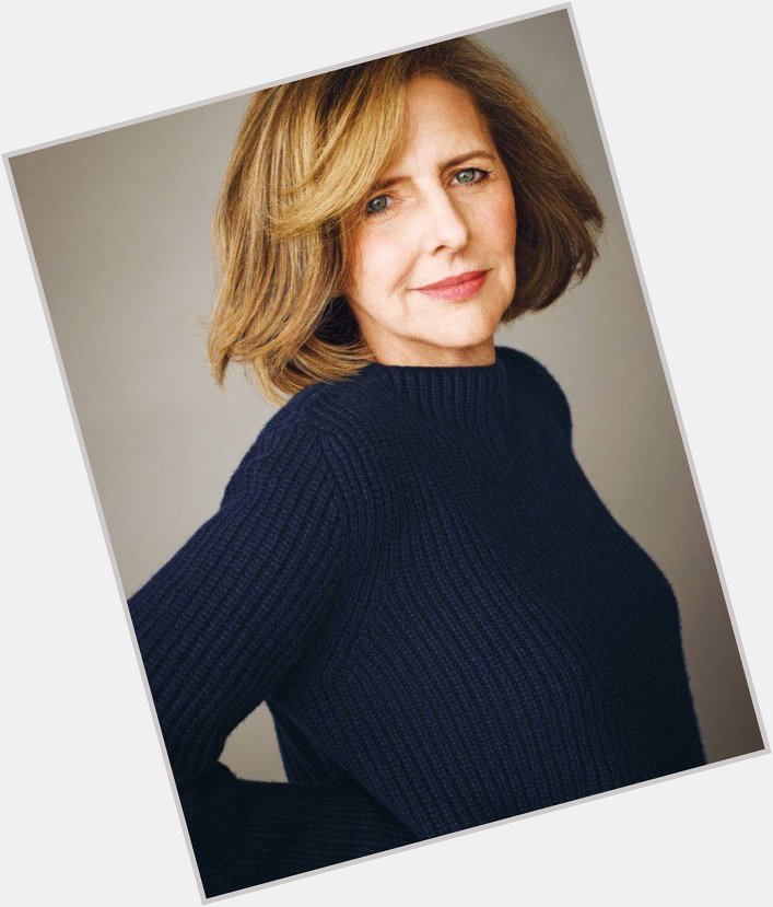 Today and I are honoring the birth of Nancy Meyers.

Happy early birthday, mon ami!

A thread. 