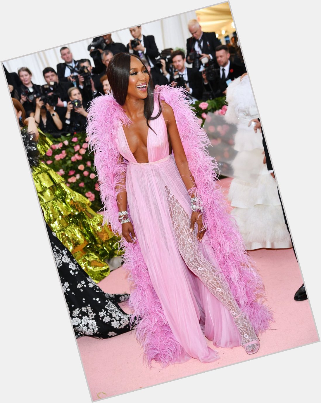 Naomi Campbell is 50 and FABULOUS today! Happy Birthday, Queen 