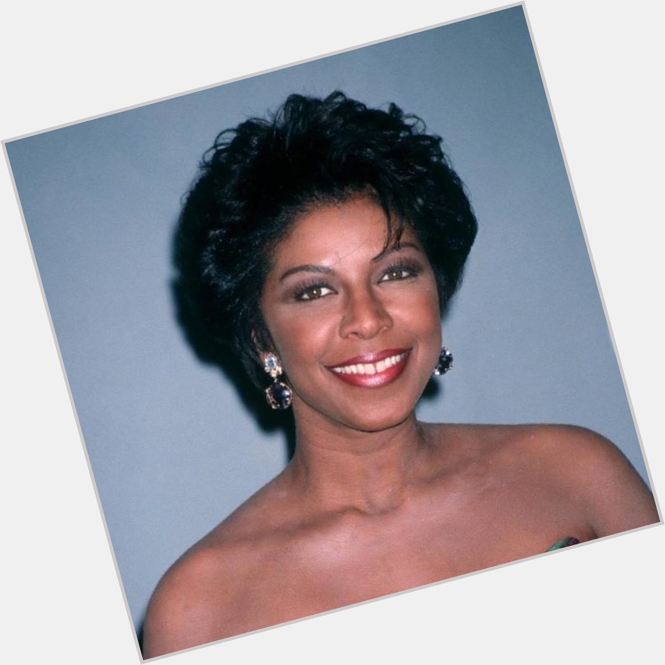 Thx for this gr8 pic! Happy bday Natalie Cole. She looks more like her Mom here 