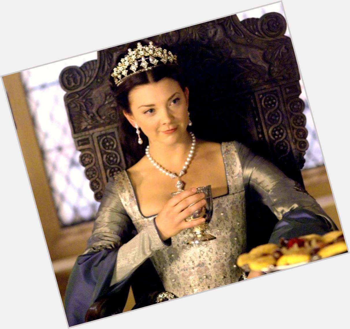Happy birthday to the ultimate Anne miss Natalie Dormer wine glasses up! 