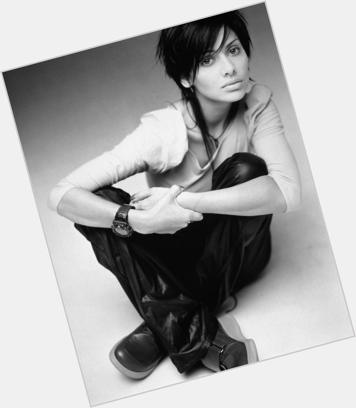 Today we celebrate Natalie Imbruglia s birthday. Happy 40th Birthday!  