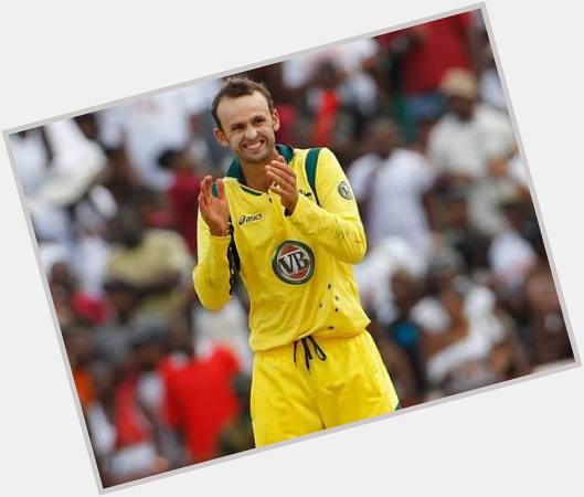 Happy birthday Nathan Lyon &Gud luck  for 1st day night test match Australia vs New Zealand pink ball in Adelaid 