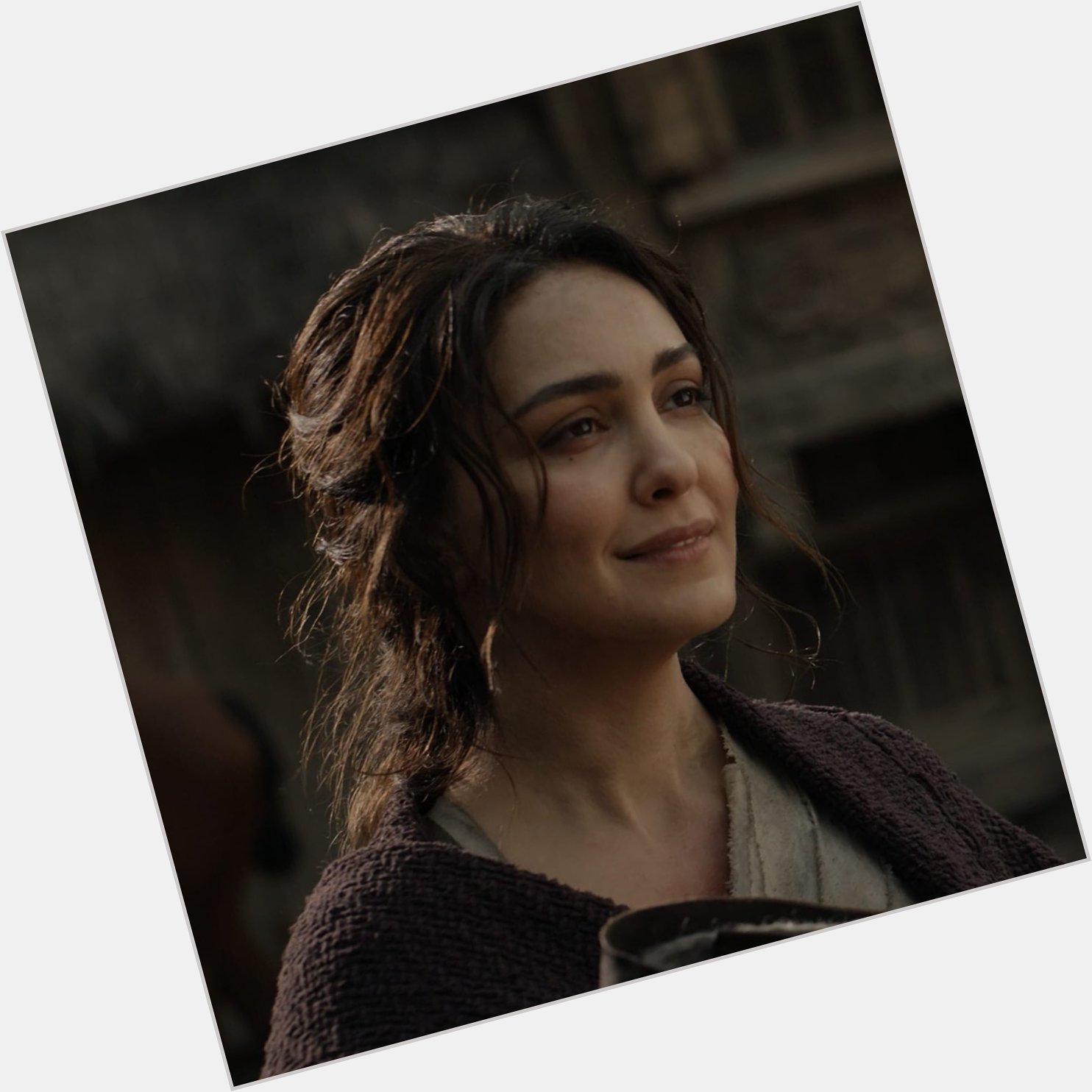 Happy birthday nazanin boniadi! from one queen to another  