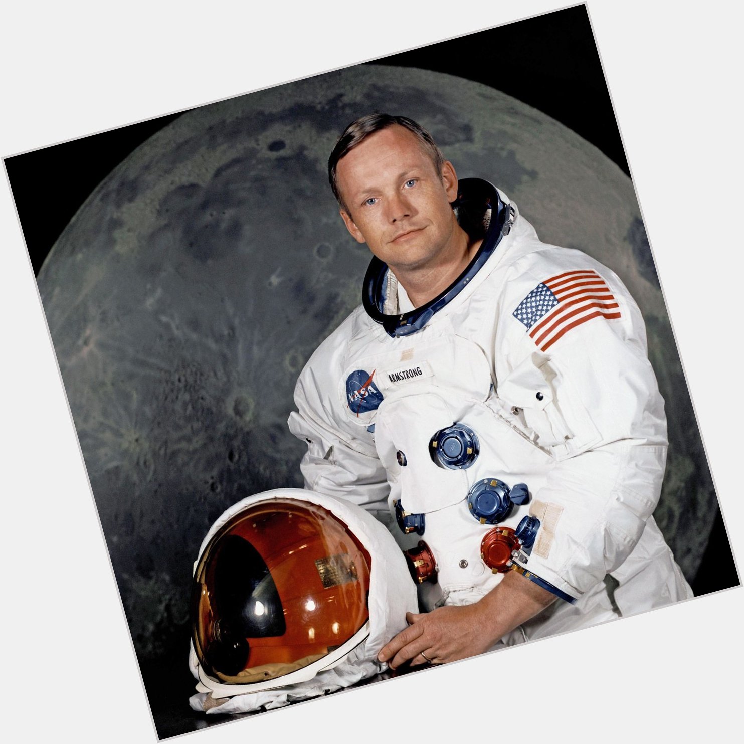 Happy Birthday to the Great Neil Armstrong who would have been 82 years old today!  