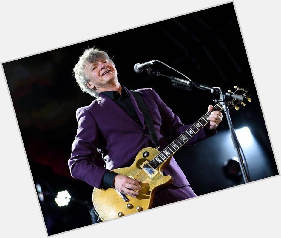 Happy Birthday Neil Finn who turn 60 today _ best of luck with adventures with Fleetwood Mac 
