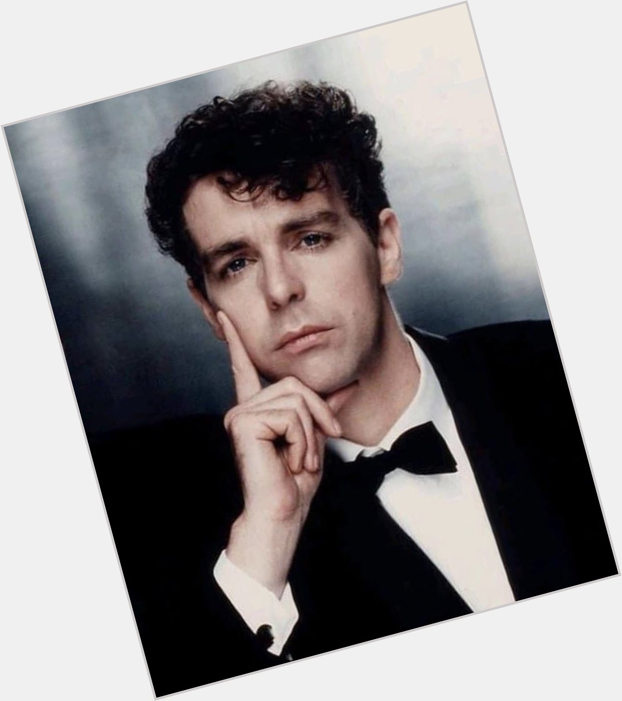 Happy 68th Birthday to Neil Tennant! Congrats from Barcelona!
. Thank you for your músic! 