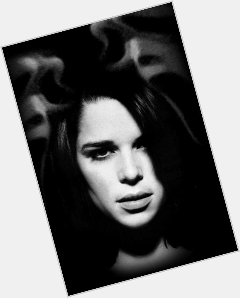 Happy Birthday to "Scream Queen" Neve Campbell, star of Scream franchise celebrates her 41st today. 