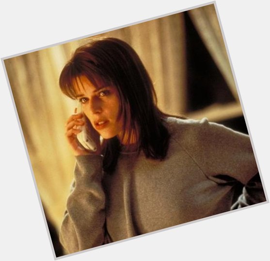 Happy birthday to Neve Campbell, the star of the Scream movies! Hit \"like\" if you\re a huge Scream fan. 